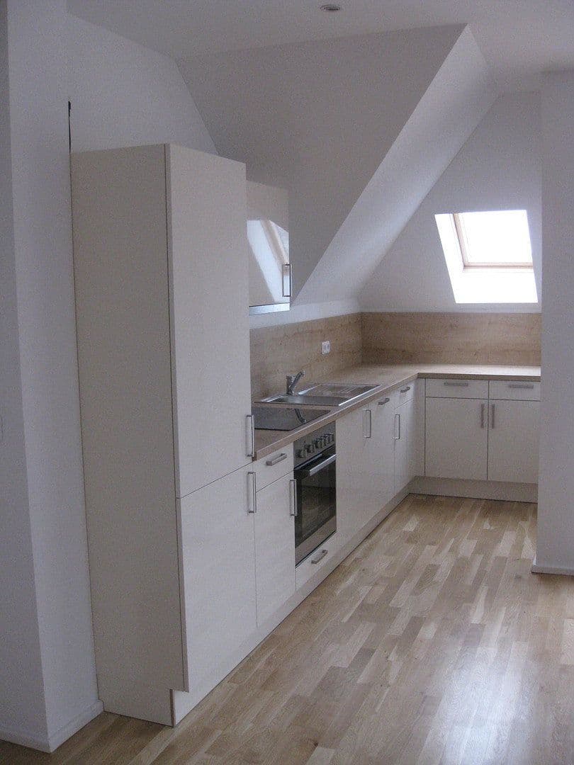 Prenájom bytu 3-izbový 103 m², Berliner Straße 90, Strausberg, Brandenbursko Prenájom bytu 3-izbový 103 m², Berliner Straße 90, Strausberg, Brandenbursko