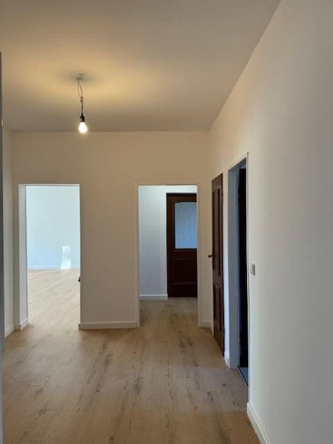 Prenájom bytu 8 m², Berlin, Berlín Prenájom bytu 8 m², Berlin, Berlín