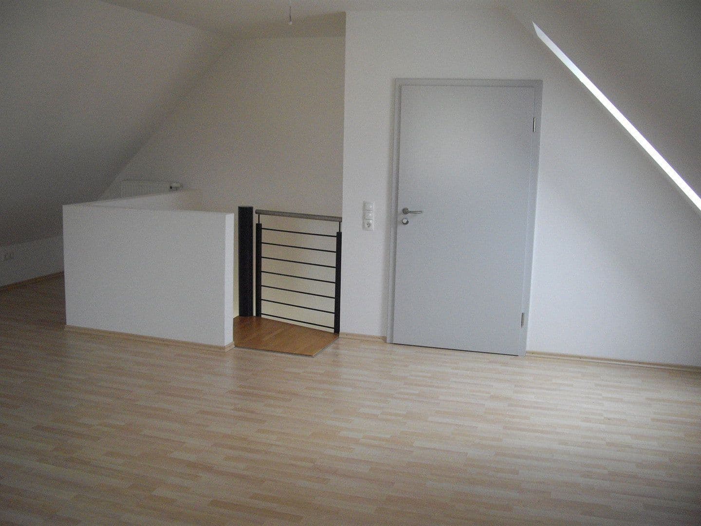Prenájom bytu 4-izbový 103 m², Reichsdorfstraße 5, Sennfeld, Bavorsko Prenájom bytu 4-izbový 103 m², Reichsdorfstraße 5, Sennfeld, Bavorsko