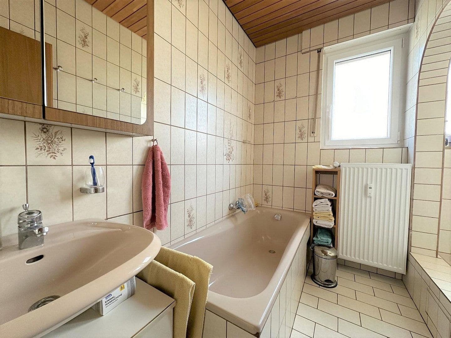 Predaj bytu 3-izbový 80 m², Kaisersbacher Str. 15, Fellbach, Bádensko-Wurttembersko Predaj bytu 3-izbový 80 m², Kaisersbacher Str. 15, Fellbach, Bádensko-Wurttembersko