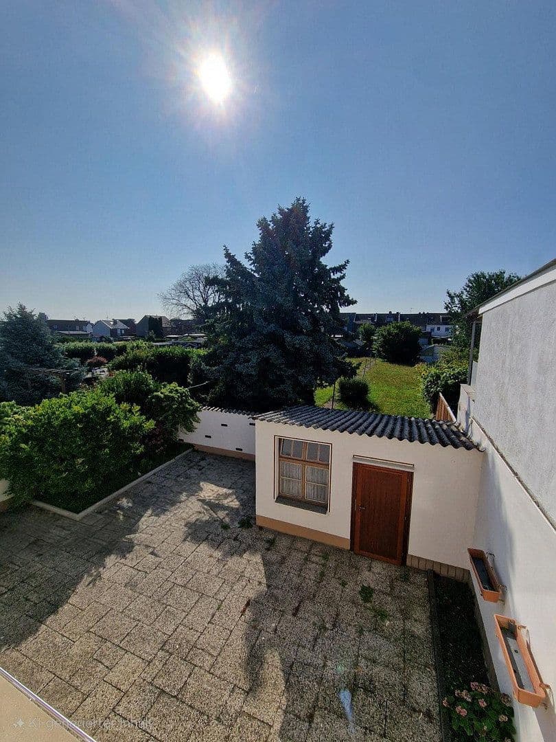 Prenájom domu 115 m², pozemok 650 m², Düren, Severné Porýnie - Westfálsko Prenájom domu 115 m², pozemok 650 m², Düren, Severné Porýnie - Westfálsko