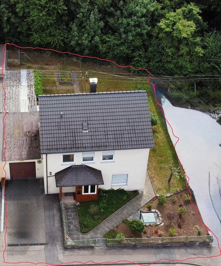 Predaj domu 116 m², pozemok 485 m², Gundelsheim, Bádensko-Wurttembersko Predaj domu 116 m², pozemok 485 m², Gundelsheim, Bádensko-Wurttembersko