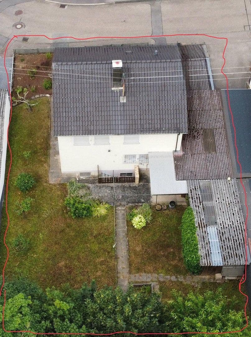 Predaj domu 116 m², pozemok 485 m², Gundelsheim, Bádensko-Wurttembersko Predaj domu 116 m², pozemok 485 m², Gundelsheim, Bádensko-Wurttembersko