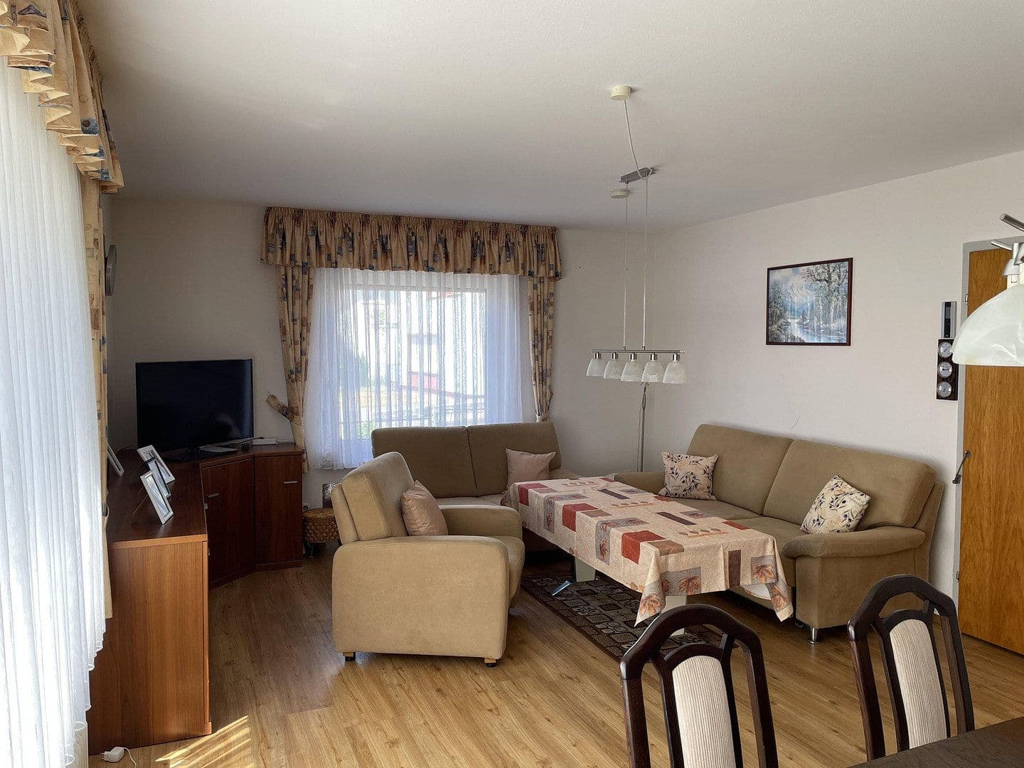 Predaj domu 116 m², pozemok 485 m², Gundelsheim, Bádensko-Wurttembersko Predaj domu 116 m², pozemok 485 m², Gundelsheim, Bádensko-Wurttembersko