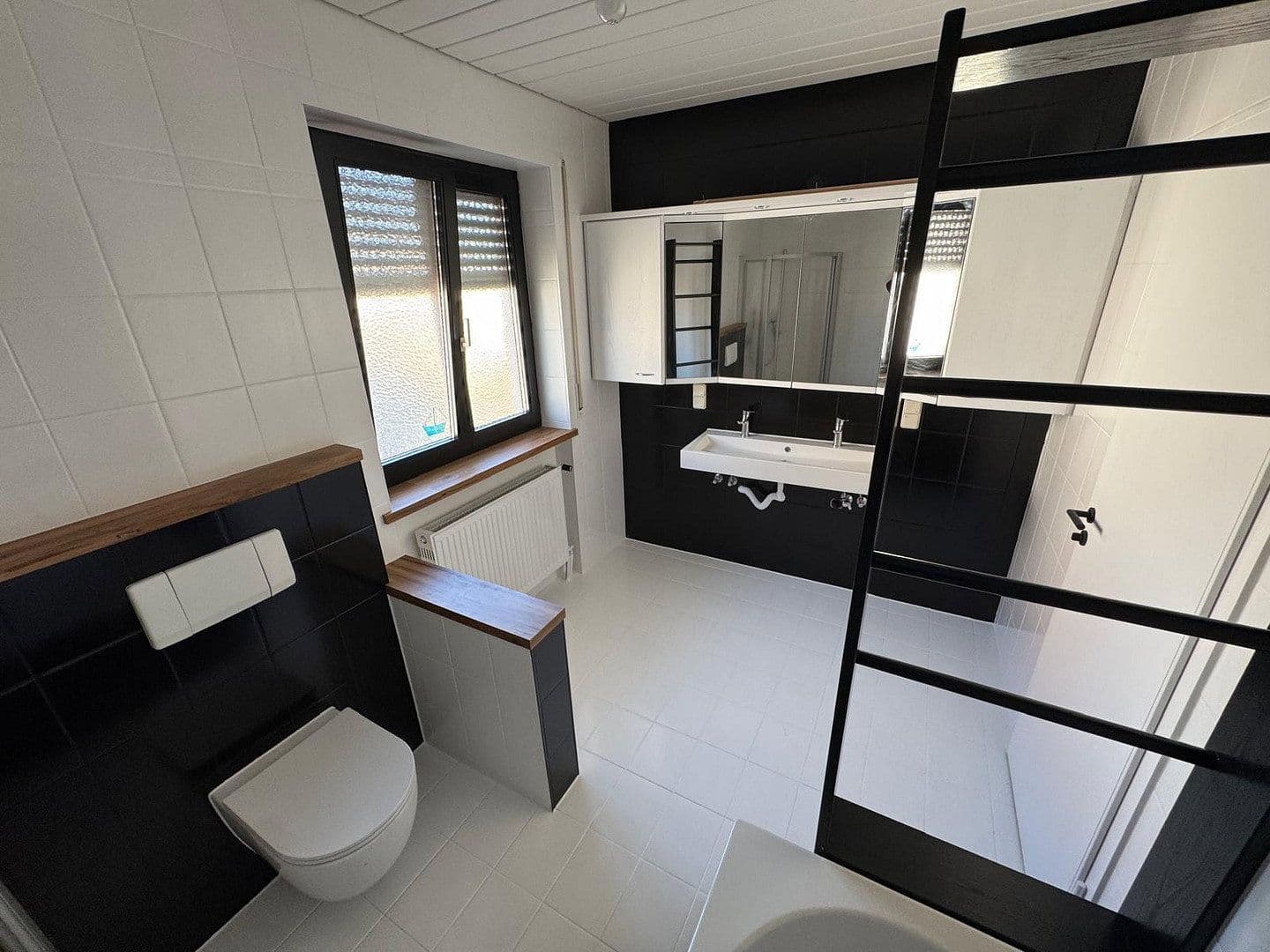 Prenájom bytu 3-izbový 115 m², Hepberg, Bavorsko Prenájom bytu 3-izbový 115 m², Hepberg, Bavorsko