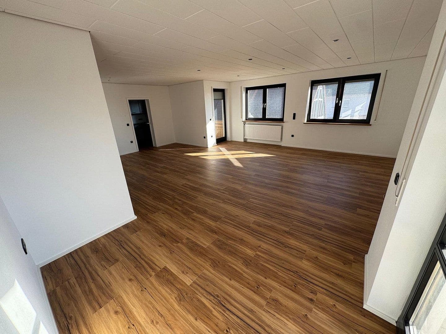Prenájom bytu 3-izbový 115 m², Hepberg, Bavorsko Prenájom bytu 3-izbový 115 m², Hepberg, Bavorsko