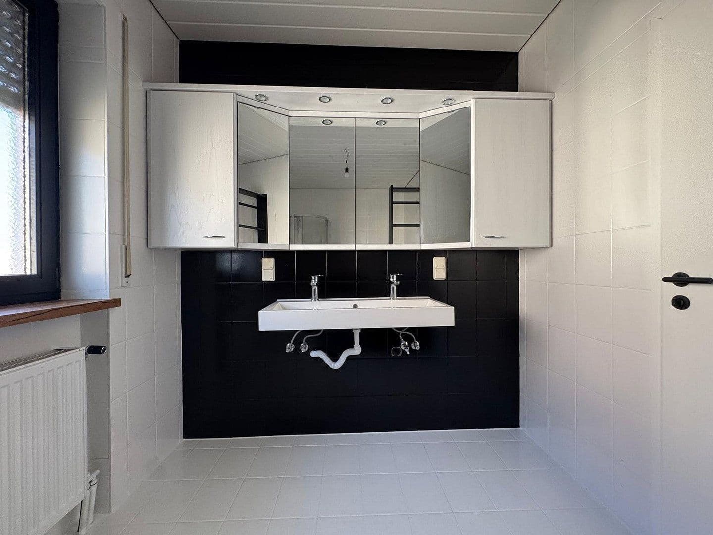 Prenájom bytu 3-izbový 115 m², Hepberg, Bavorsko Prenájom bytu 3-izbový 115 m², Hepberg, Bavorsko