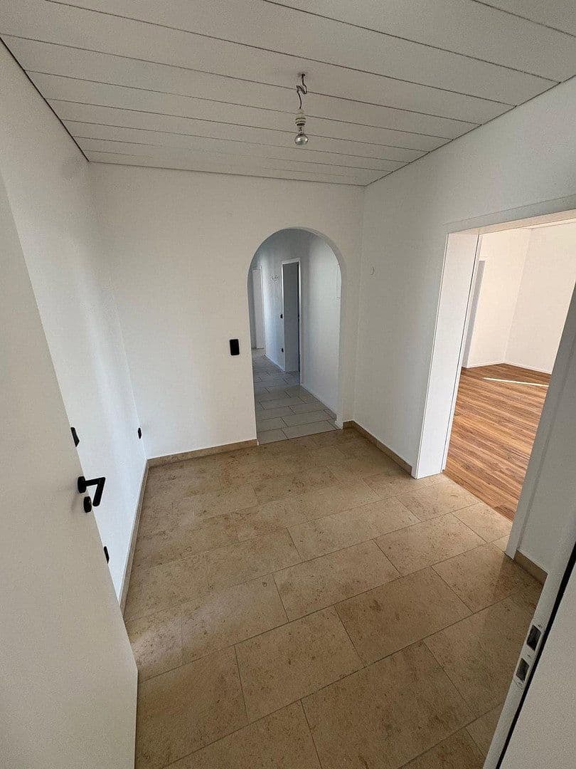 Prenájom bytu 3-izbový 115 m², Hepberg, Bavorsko Prenájom bytu 3-izbový 115 m², Hepberg, Bavorsko