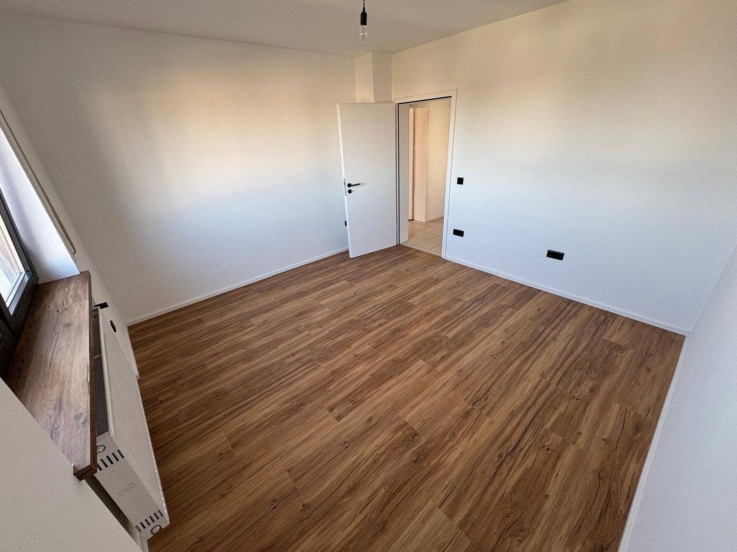 Prenájom bytu 3-izbový 115 m², Hepberg, Bavorsko Prenájom bytu 3-izbový 115 m², Hepberg, Bavorsko