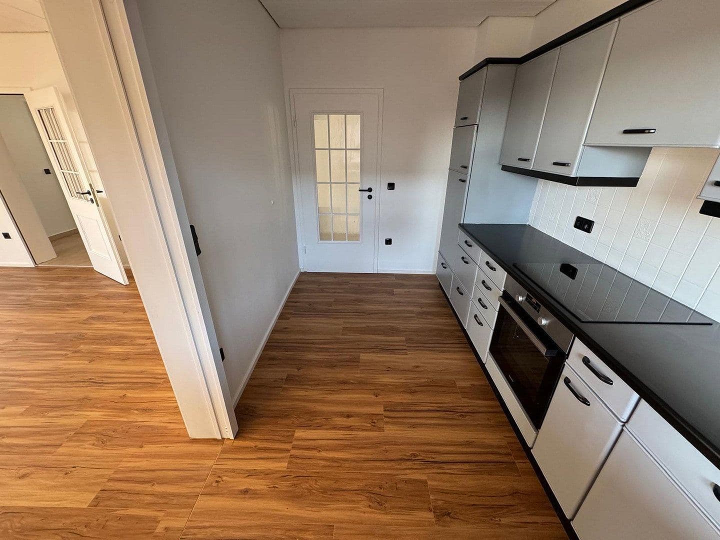 Prenájom bytu 3-izbový 115 m², Hepberg, Bavorsko Prenájom bytu 3-izbový 115 m², Hepberg, Bavorsko