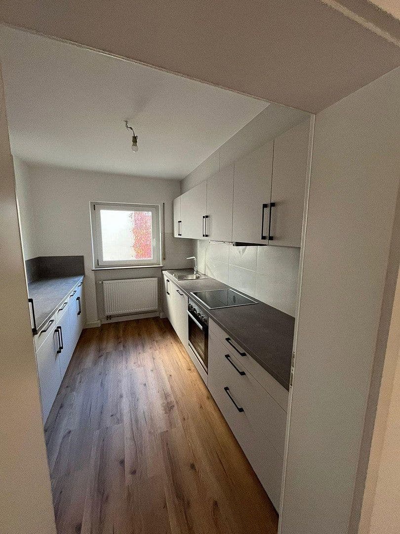 Prenájom bytu 3-izbový 107 m², Creglingen, Bádensko-Wurttembersko Prenájom bytu 3-izbový 107 m², Creglingen, Bádensko-Wurttembersko