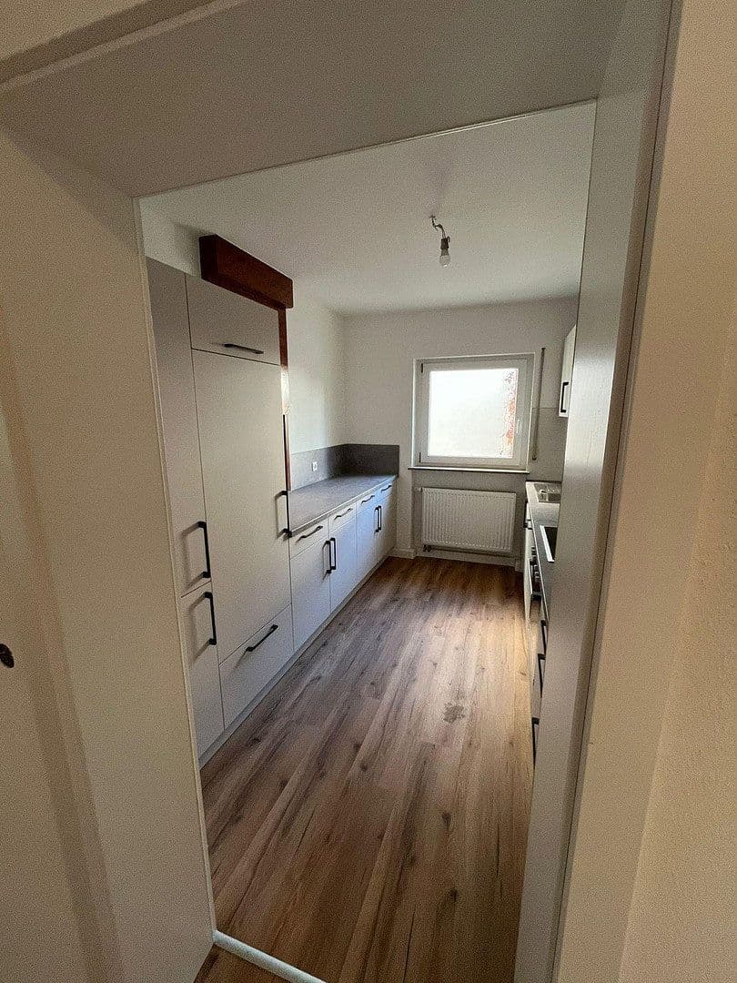Prenájom bytu 3-izbový 107 m², Creglingen, Bádensko-Wurttembersko Prenájom bytu 3-izbový 107 m², Creglingen, Bádensko-Wurttembersko