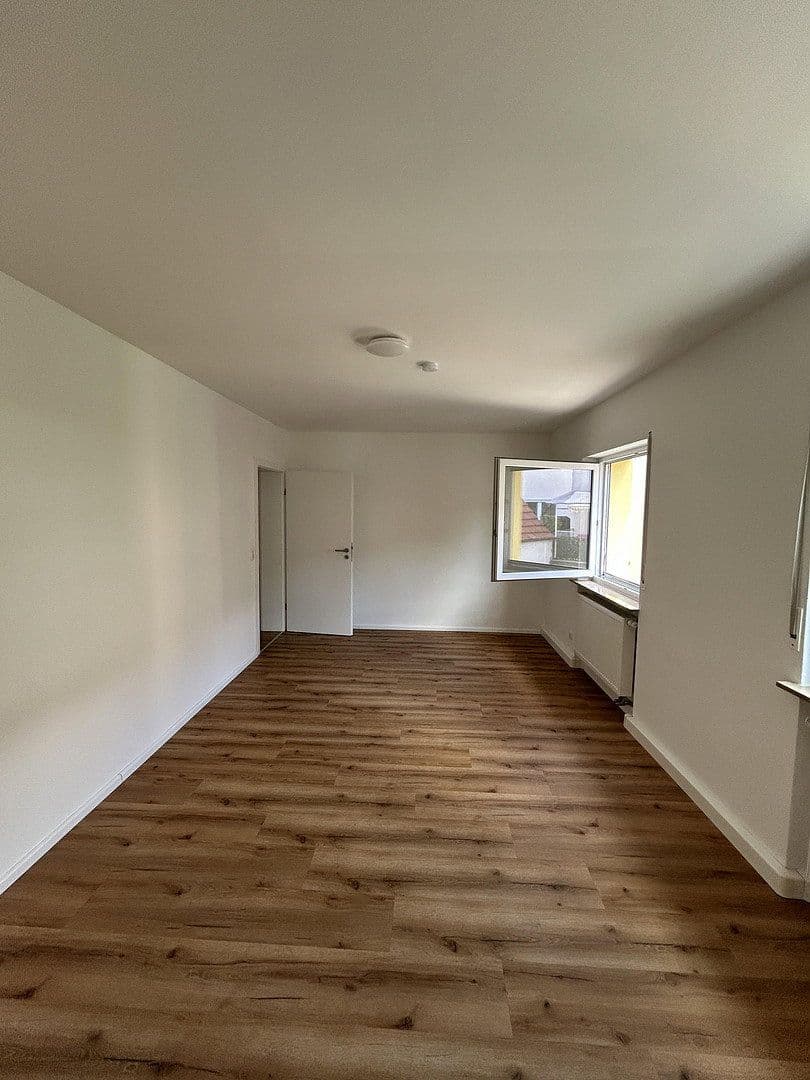 Prenájom bytu 3-izbový 107 m², Creglingen, Bádensko-Wurttembersko Prenájom bytu 3-izbový 107 m², Creglingen, Bádensko-Wurttembersko