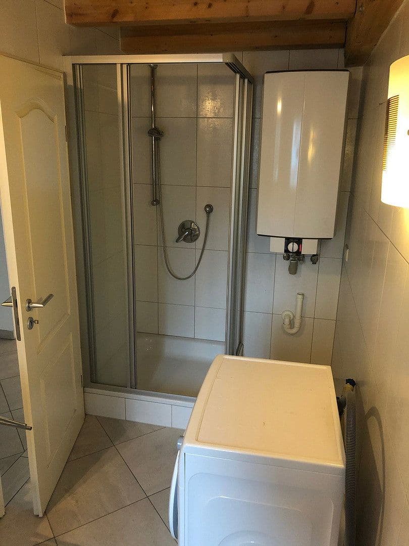 Prenájom bytu 2-izbový 78 m², Achern, Bádensko-Wurttembersko Prenájom bytu 2-izbový 78 m², Achern, Bádensko-Wurttembersko