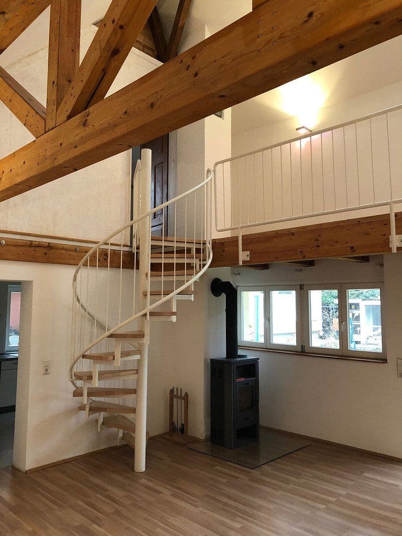 Prenájom bytu 2-izbový 78 m², Achern, Bádensko-Wurttembersko Prenájom bytu 2-izbový 78 m², Achern, Bádensko-Wurttembersko