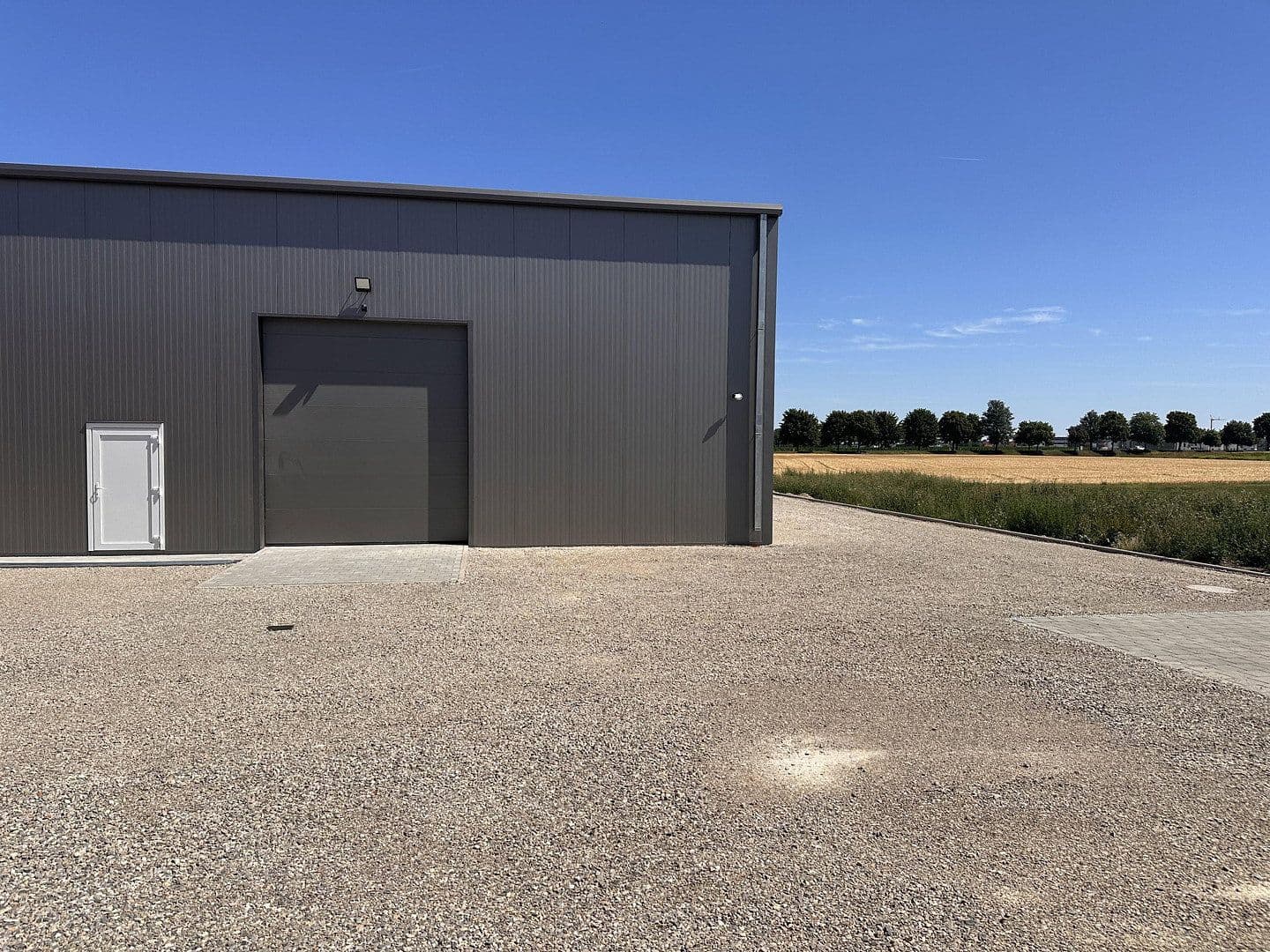 Prenájom nebytového priestoru 2.700 m², Michael Schäffer Straße 11d, Bobingen, Bavorsko Prenájom nebytového priestoru 2.700 m², Michael Schäffer Straße 11d, Bobingen, Bavorsko