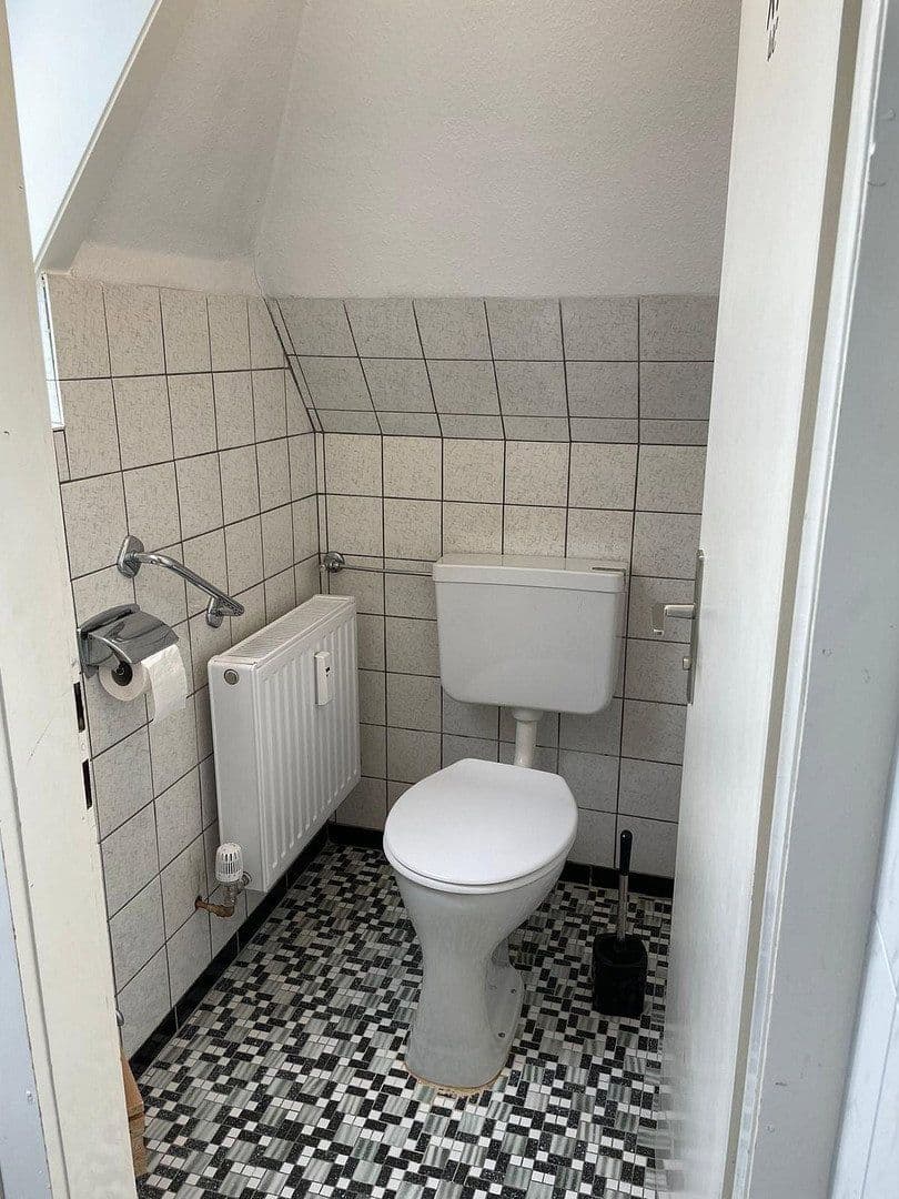 Prenájom bytu 3-izbový 48 m², Eisingen, Bádensko-Wurttembersko Prenájom bytu 3-izbový 48 m², Eisingen, Bádensko-Wurttembersko