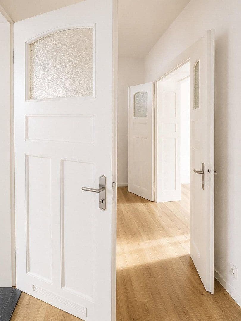 Prenájom bytu 2-izbový 70 m², Erfurt, Durínsko Prenájom bytu 2-izbový 70 m², Erfurt, Durínsko