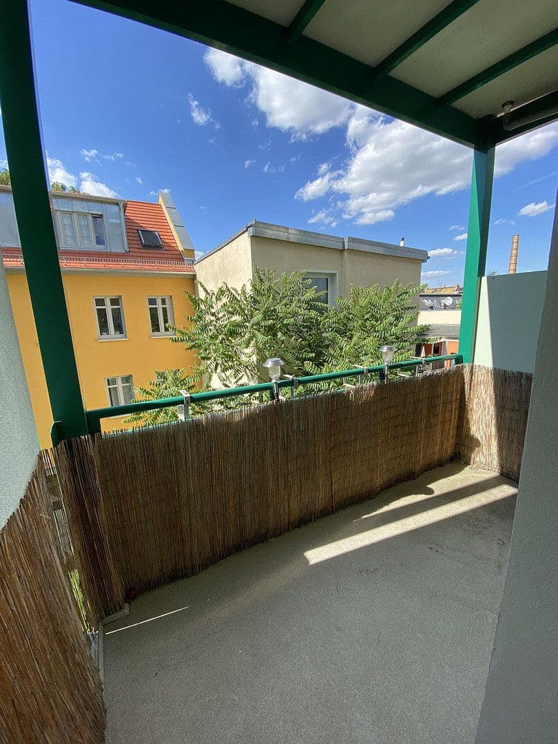 Prenájom bytu 3-izbový 101 m², Erich-Köhn-Straße 90, Leipzig, Sasko Prenájom bytu 3-izbový 101 m², Erich-Köhn-Straße 90, Leipzig, Sasko