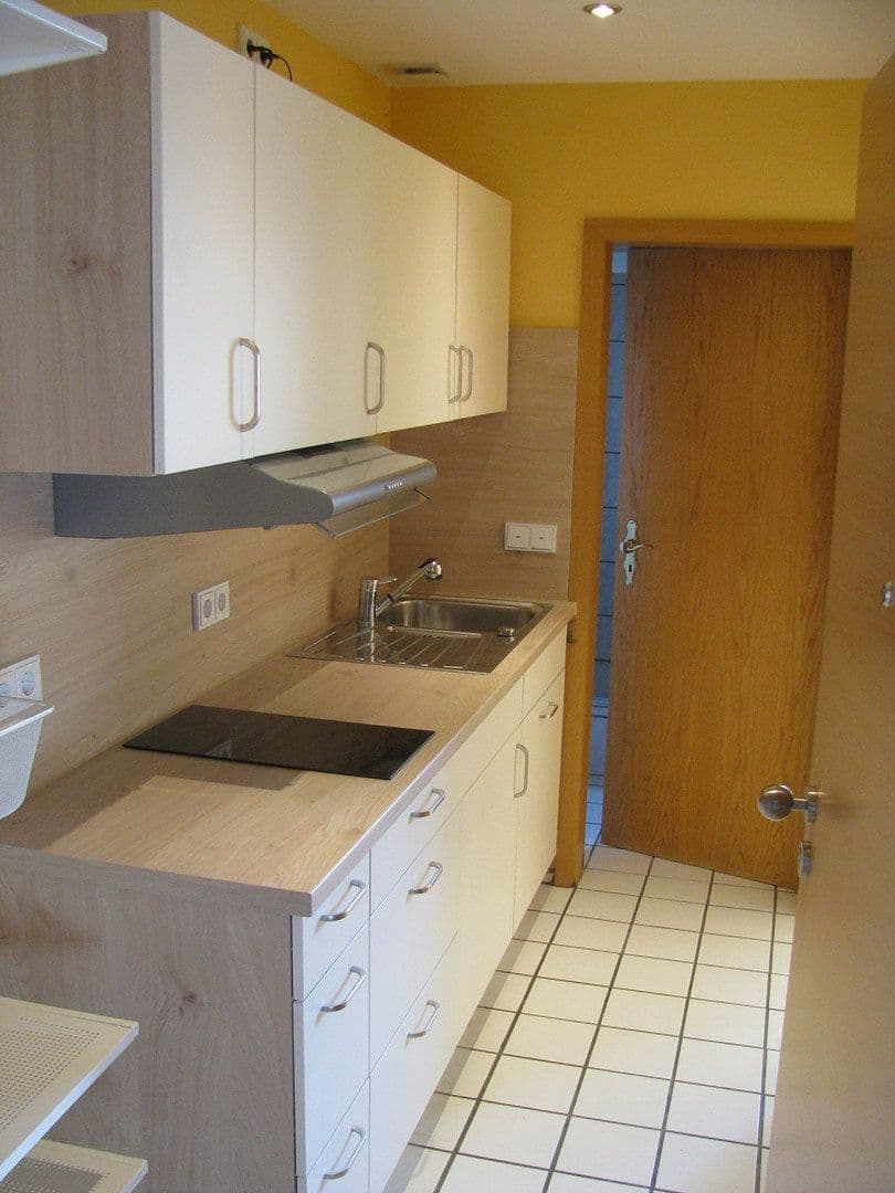 Prenájom bytu 1-izbový 21 m², Bingen am Rhein, Porýnie-Falcko Prenájom bytu 1-izbový 21 m², Bingen am Rhein, Porýnie-Falcko