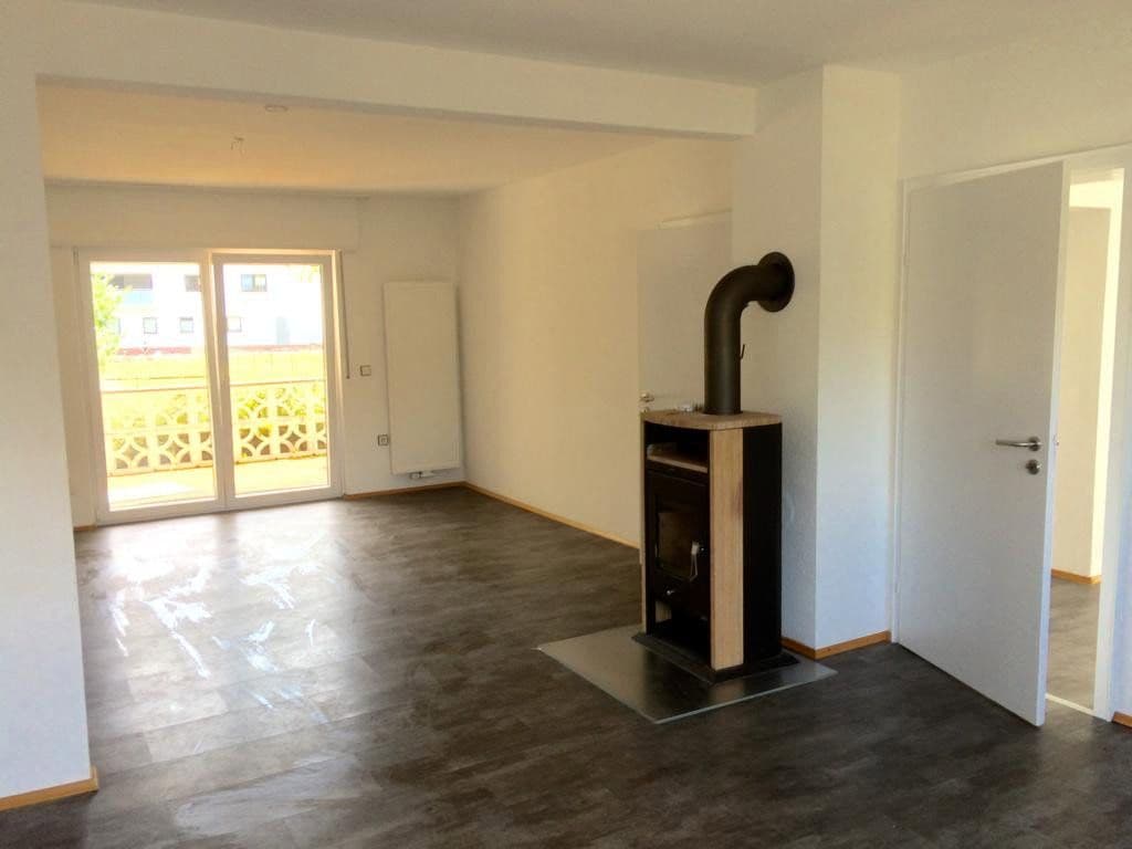 Prenájom domu 136 m², pozemok 490 m², Mühlhausen, Bádensko-Wurttembersko Prenájom domu 136 m², pozemok 490 m², Mühlhausen, Bádensko-Wurttembersko