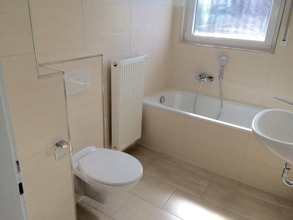 Prenájom domu 136 m², pozemok 490 m², Mühlhausen, Bádensko-Wurttembersko Prenájom domu 136 m², pozemok 490 m², Mühlhausen, Bádensko-Wurttembersko