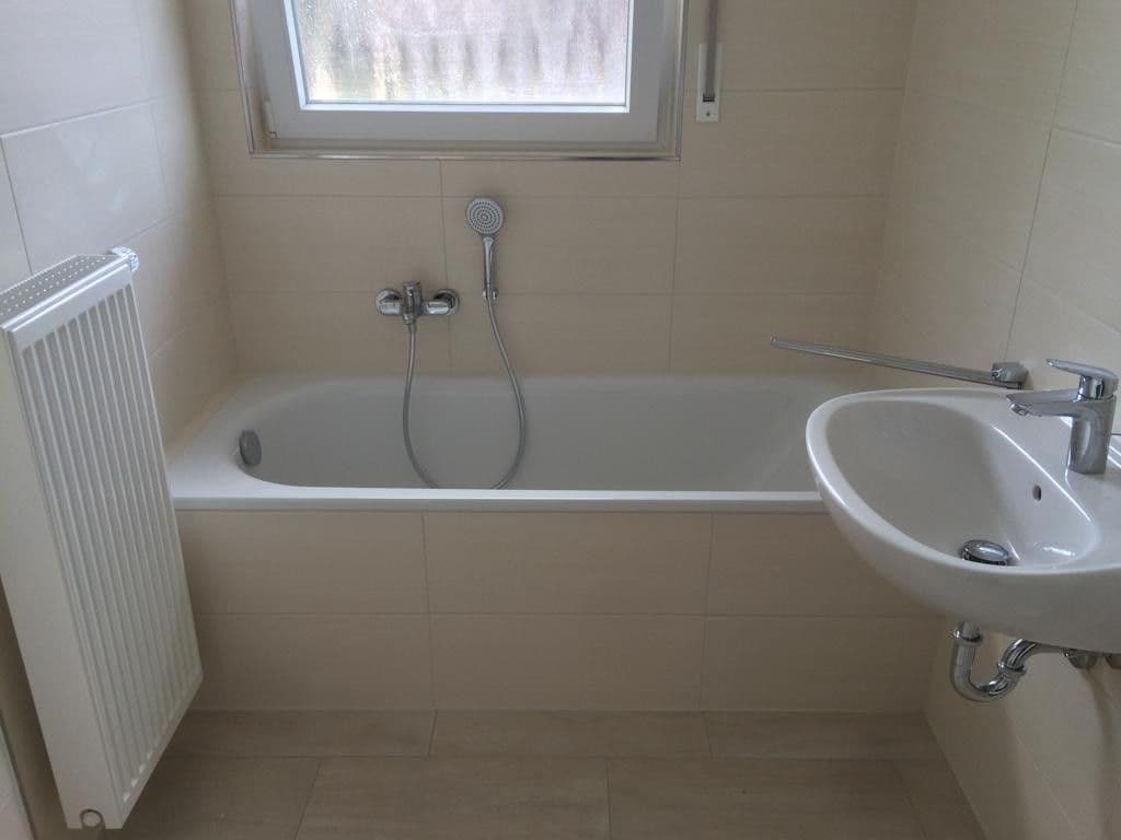 Prenájom domu 136 m², pozemok 490 m², Mühlhausen, Bádensko-Wurttembersko Prenájom domu 136 m², pozemok 490 m², Mühlhausen, Bádensko-Wurttembersko