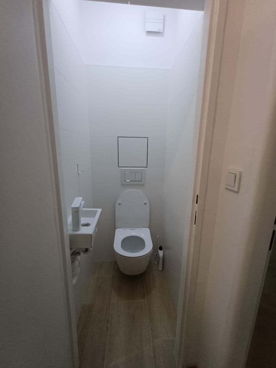 Prenájom bytu 2-izbový 67 m², Horní, Brno, Jihomoravský kraj Prenájom bytu 2-izbový 67 m², Horní, Brno, Jihomoravský kraj