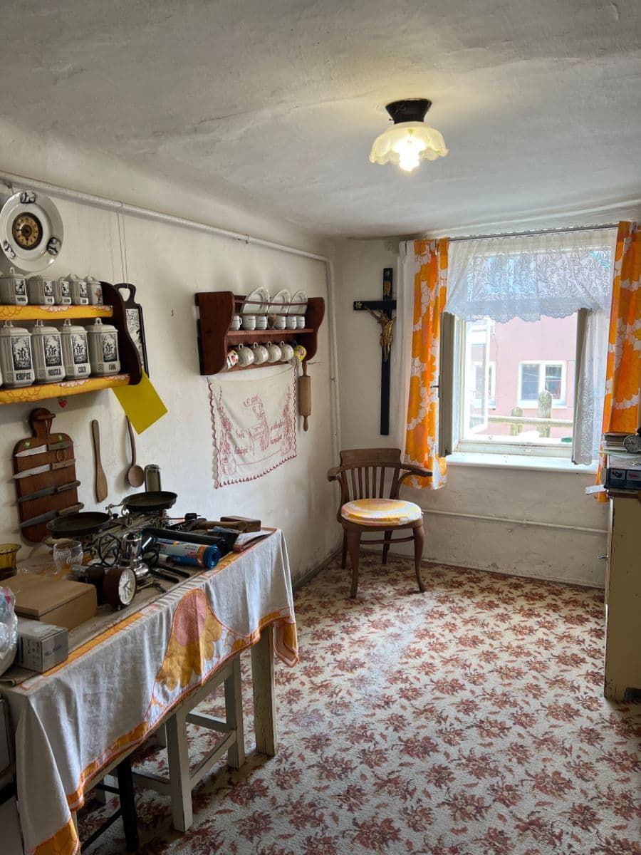 Predaj rekreačného objektu 180 m², pozemok 474 m², Jaroměřice, Pardubický kraj Predaj rekreačného objektu 180 m², pozemok 474 m², Jaroměřice, Pardubický kraj