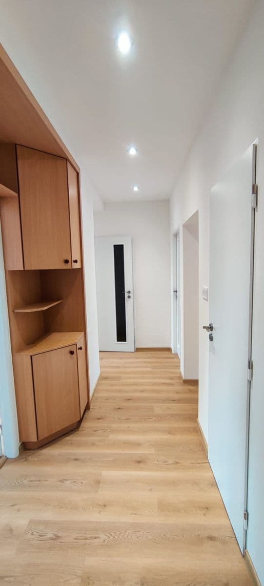 Prenájom bytu 3-izbový 67 m², Kamenačky, Brno, Jihomoravský kraj Prenájom bytu 3-izbový 67 m², Kamenačky, Brno, Jihomoravský kraj