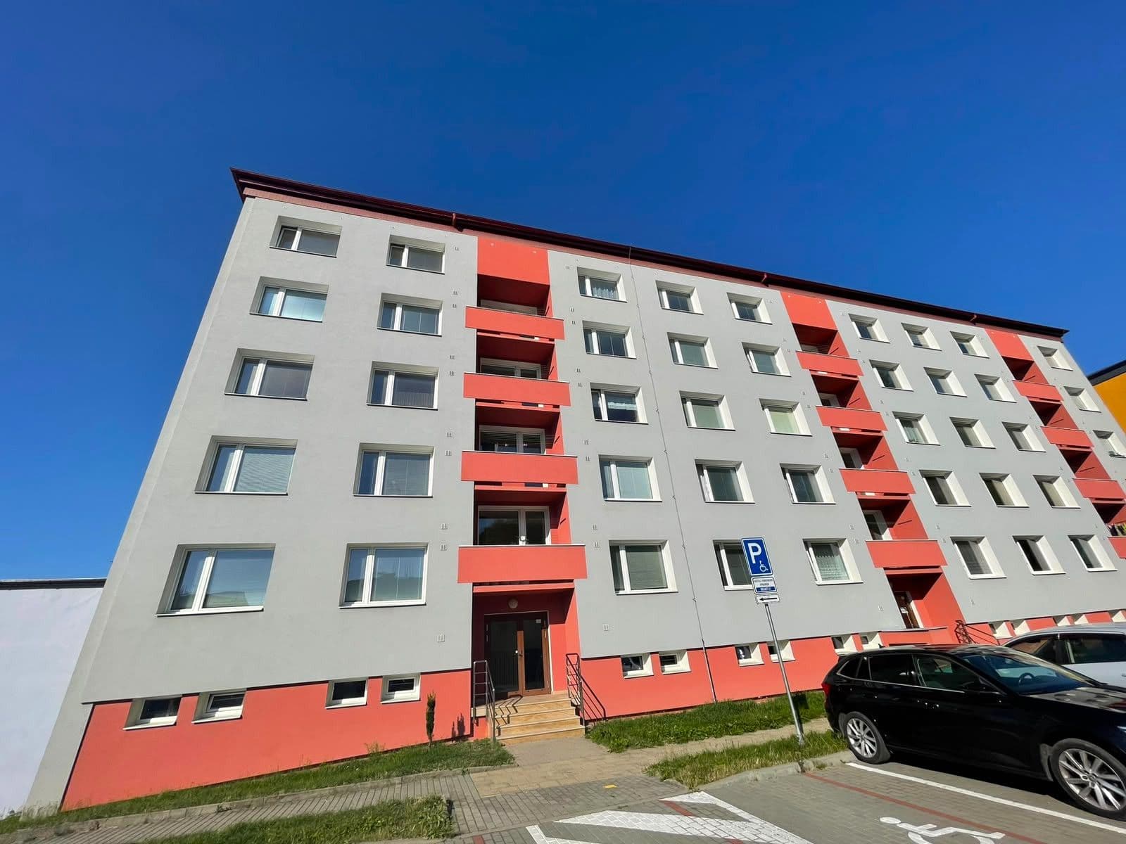 Predaj bytu 1-izbový 39 m², Polní, Jihlava, Kraj Vysočina Predaj bytu 1-izbový 39 m², Polní, Jihlava, Kraj Vysočina