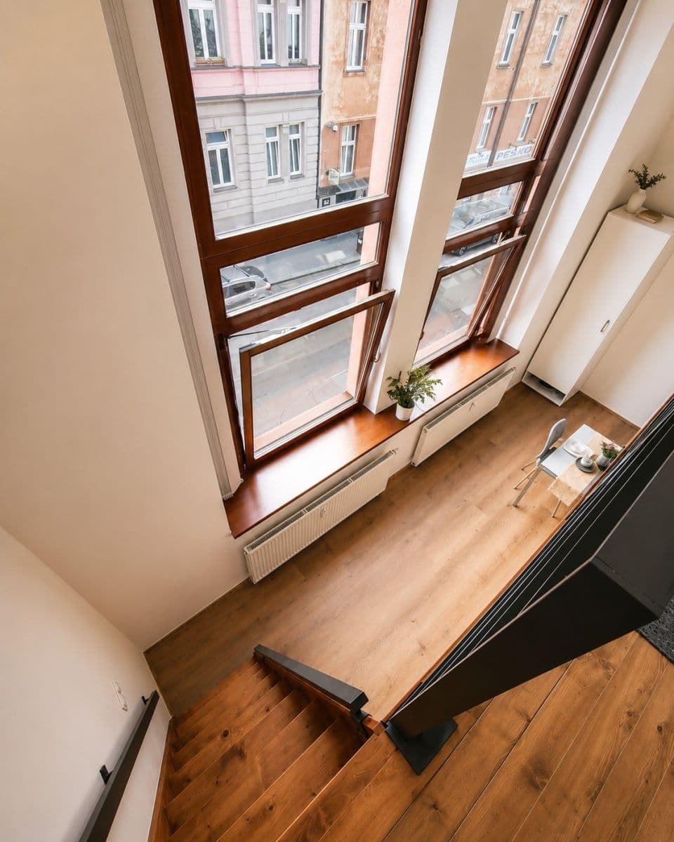 Prenájom bytu 2-izbový 57 m², Novákových, Praha, Praha Prenájom bytu 2-izbový 57 m², Novákových, Praha, Praha
