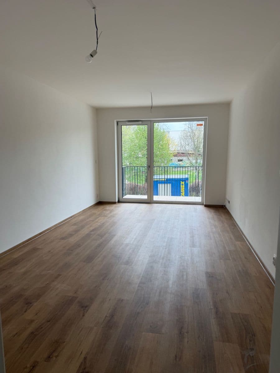 Prenájom bytu 1-izbový 33 m², Hvězdová, Brno, Jihomoravský kraj Prenájom bytu 1-izbový 33 m², Hvězdová, Brno, Jihomoravský kraj