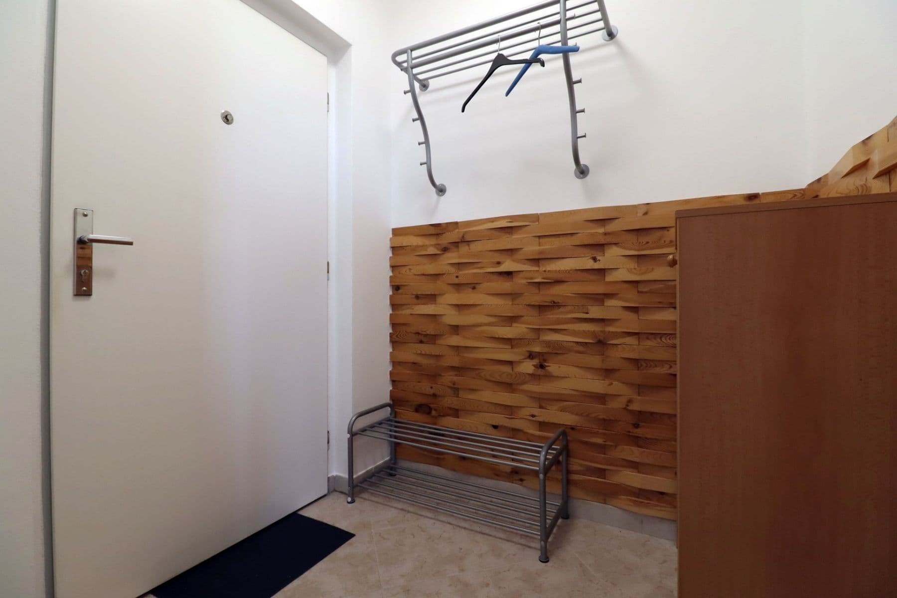 Prenájom bytu 2-izbový 44 m², Chotěšovská, Praha, Praha Prenájom bytu 2-izbový 44 m², Chotěšovská, Praha, Praha