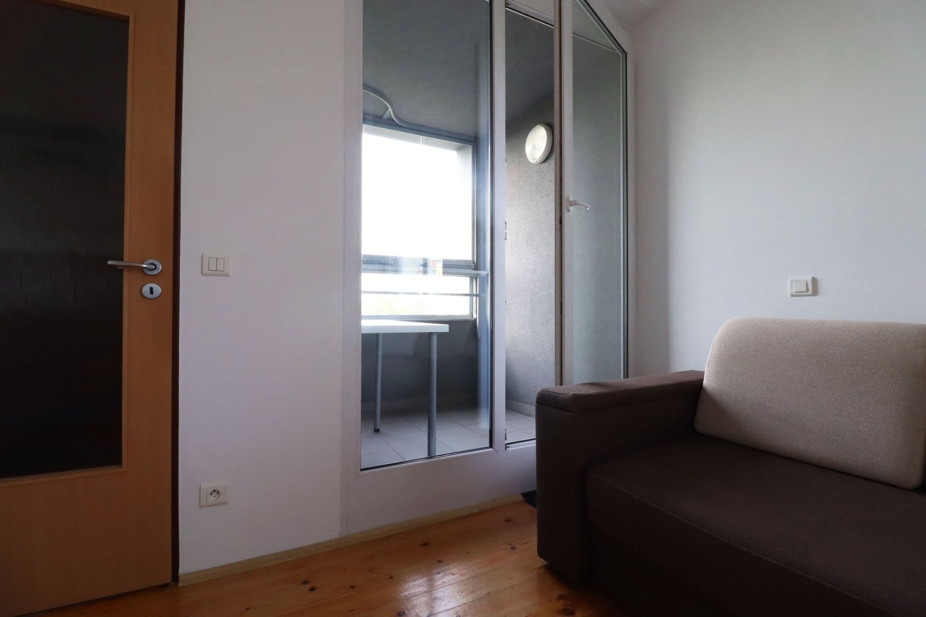Prenájom bytu 2-izbový 44 m², Chotěšovská, Praha, Praha Prenájom bytu 2-izbový 44 m², Chotěšovská, Praha, Praha