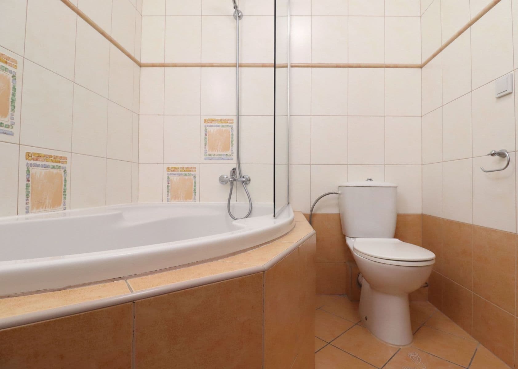 Prenájom bytu 2-izbový 44 m², Chotěšovská, Praha, Praha Prenájom bytu 2-izbový 44 m², Chotěšovská, Praha, Praha