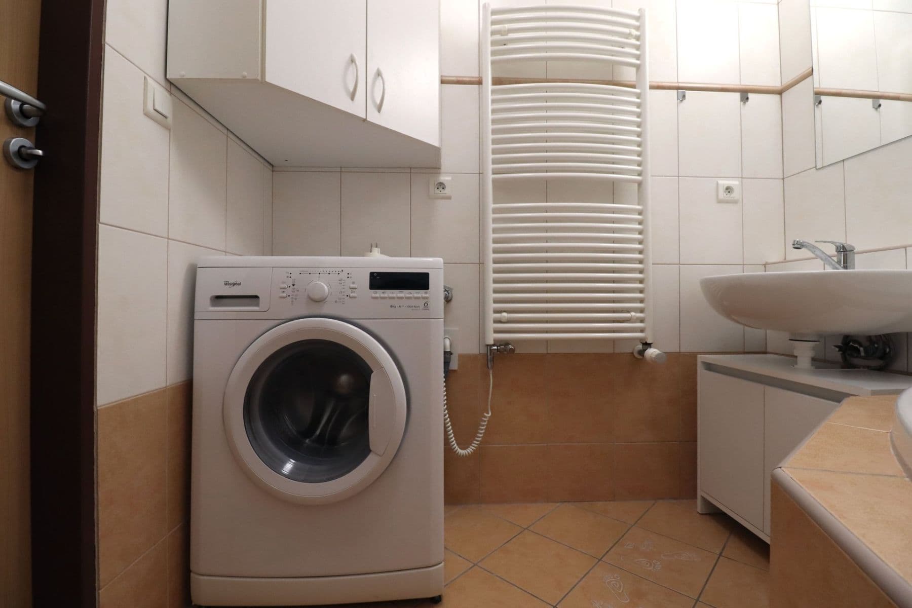 Prenájom bytu 2-izbový 44 m², Chotěšovská, Praha, Praha Prenájom bytu 2-izbový 44 m², Chotěšovská, Praha, Praha
