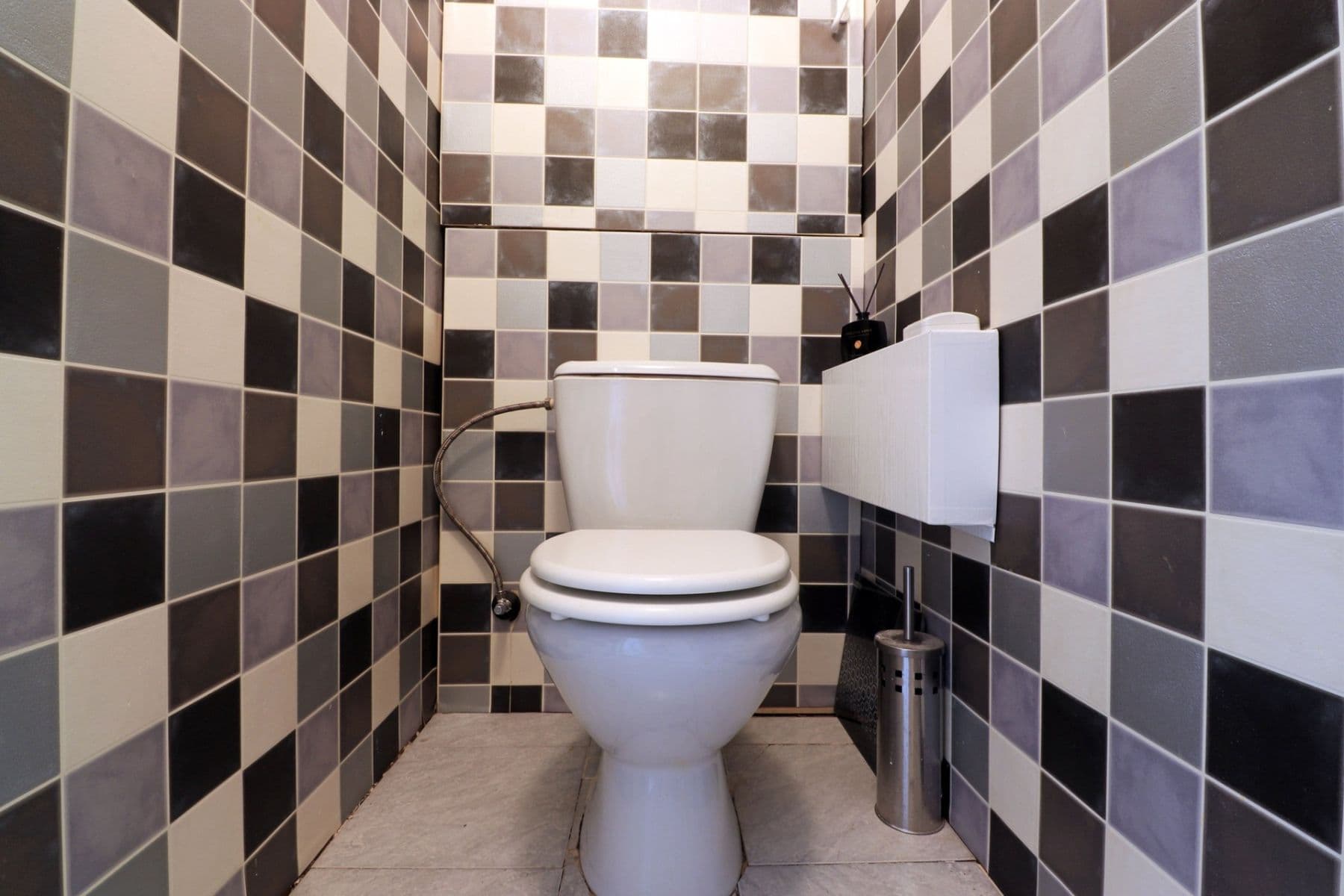 Prenájom bytu 2-izbový 43 m², Tovární, Beroun, Středočeský kraj Prenájom bytu 2-izbový 43 m², Tovární, Beroun, Středočeský kraj