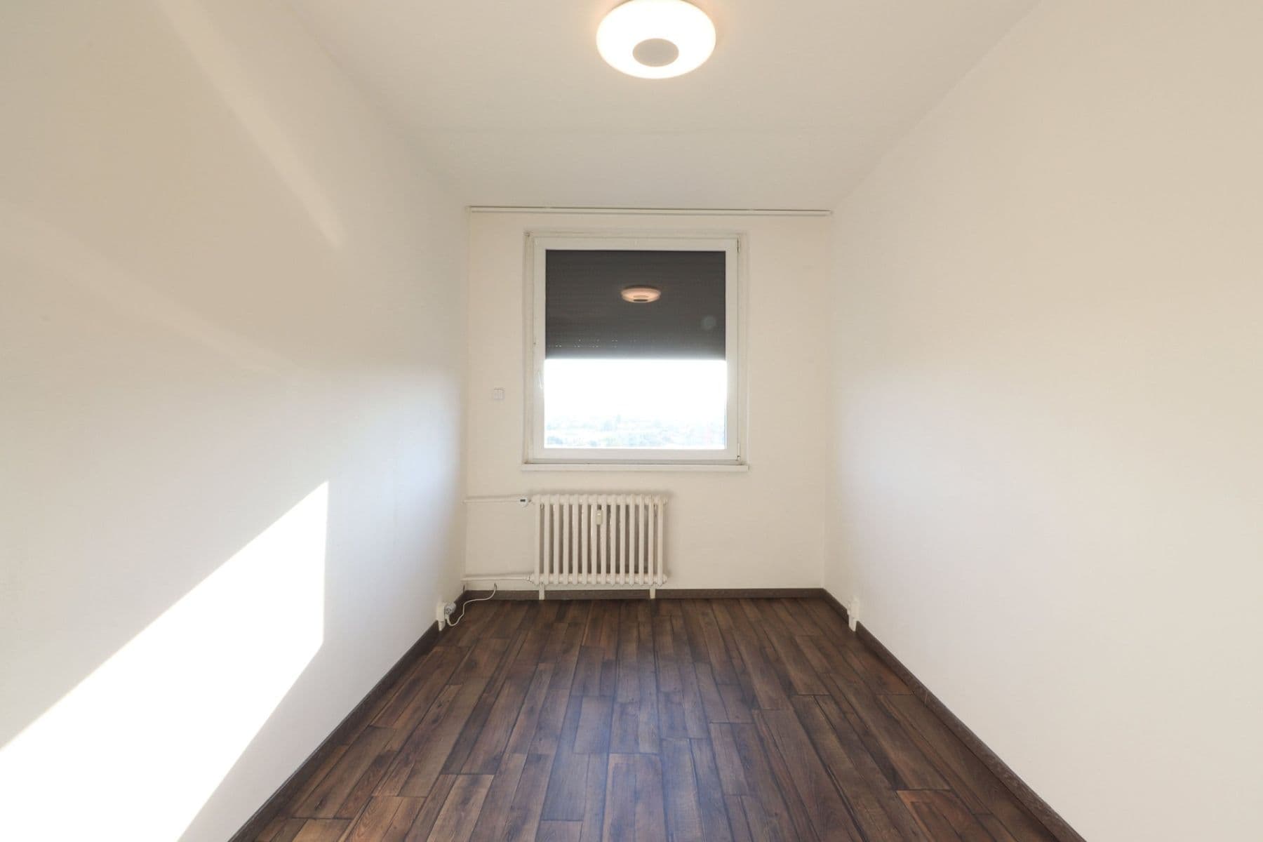Prenájom bytu 2-izbový 43 m², Tovární, Beroun, Středočeský kraj Prenájom bytu 2-izbový 43 m², Tovární, Beroun, Středočeský kraj