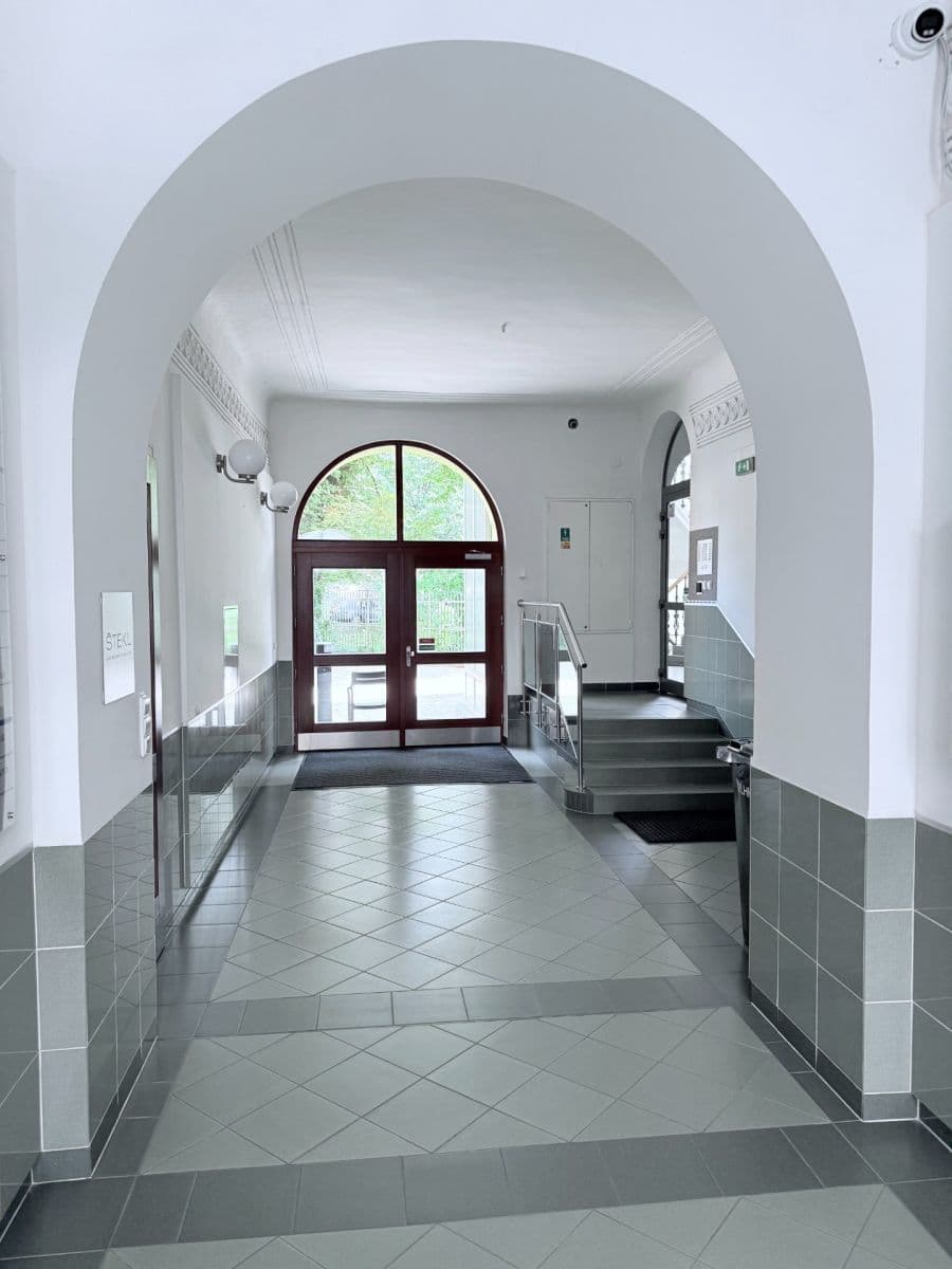 Prenájom kancelárie 33 m², Vlhká, Brno, Jihomoravský kraj Prenájom kancelárie 33 m², Vlhká, Brno, Jihomoravský kraj