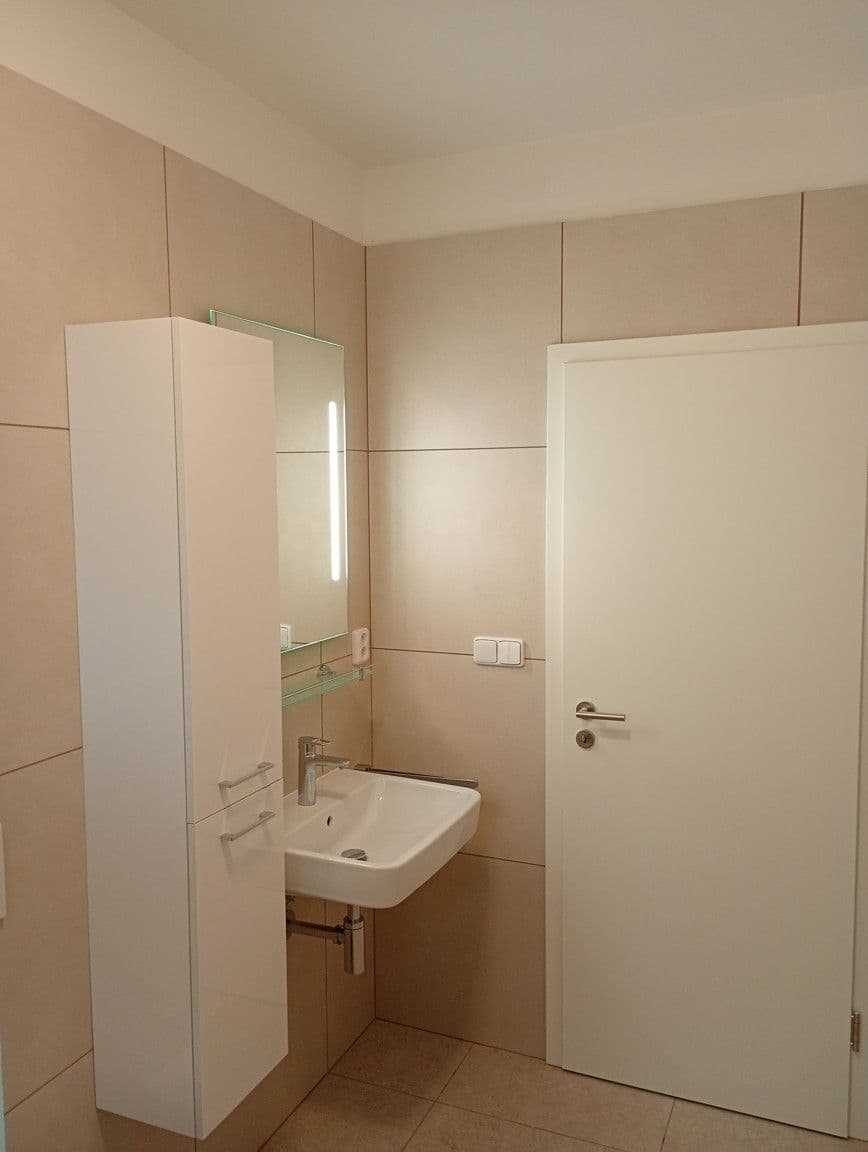 Prenájom bytu 2-izbový 52 m², Libušino údolí, Brno, Jihomoravský kraj Prenájom bytu 2-izbový 52 m², Libušino údolí, Brno, Jihomoravský kraj