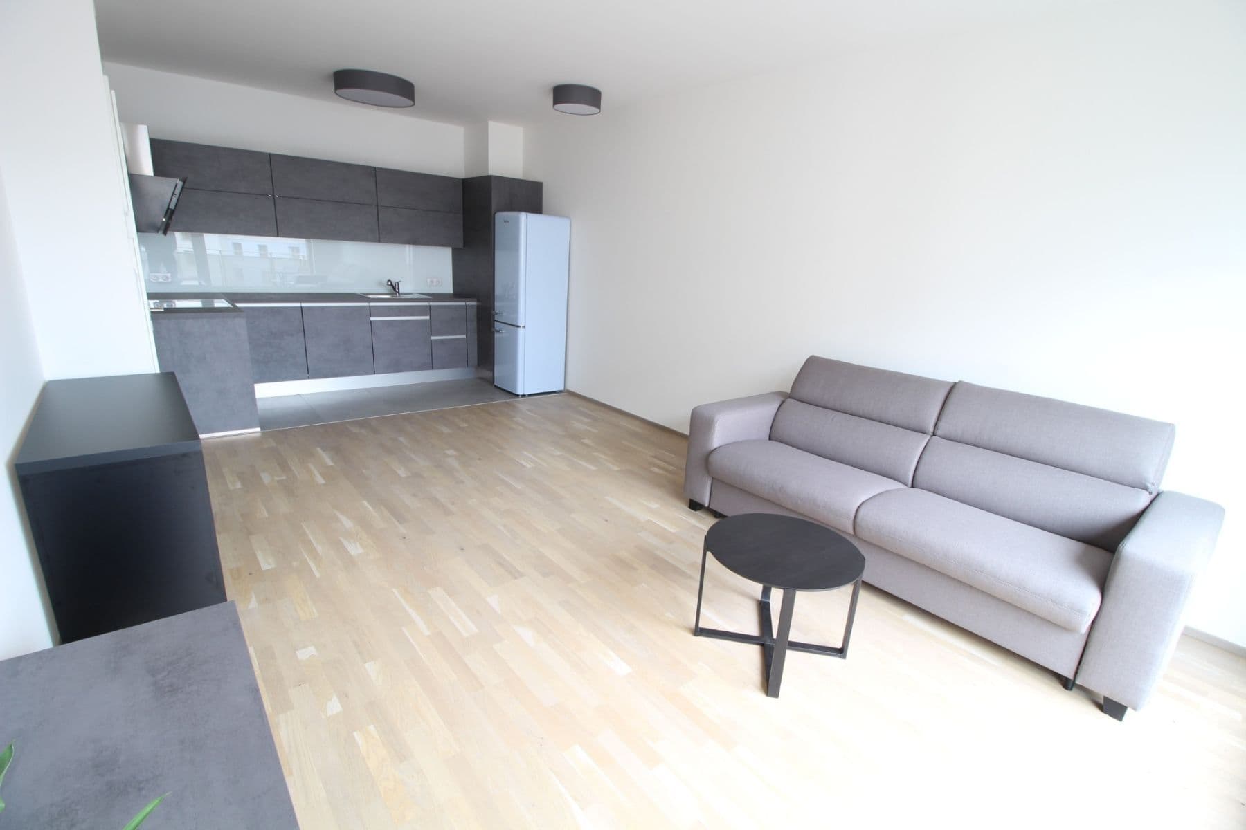 Prenájom bytu 2-izbový 52 m², Univerzitní, Praha, Praha Prenájom bytu 2-izbový 52 m², Univerzitní, Praha, Praha