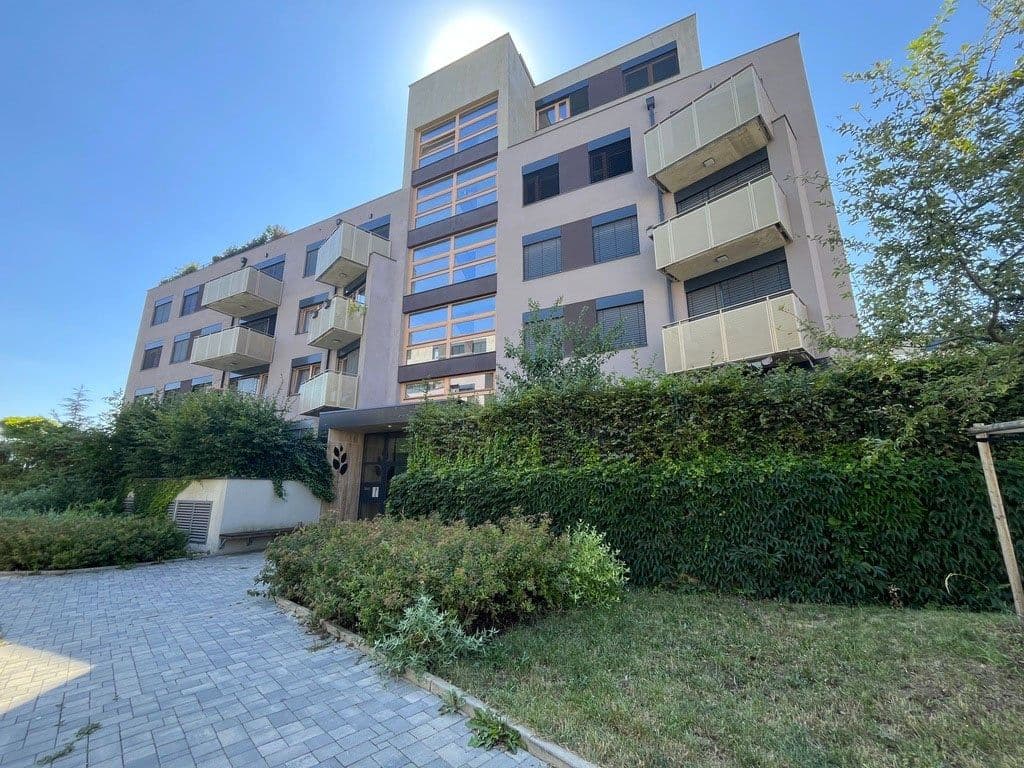 Prenájom bytu 2-izbový 52 m², Univerzitní, Praha, Praha Prenájom bytu 2-izbový 52 m², Univerzitní, Praha, Praha