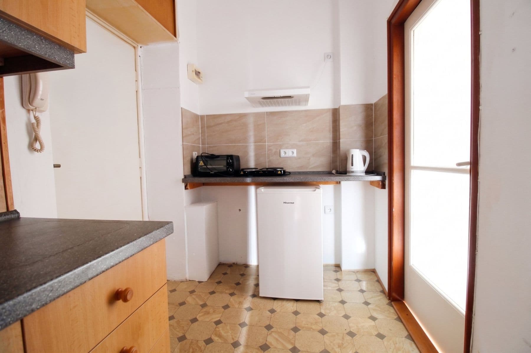 Prenájom bytu 1-izbový 28 m², Novorossijská, Praha, Praha Prenájom bytu 1-izbový 28 m², Novorossijská, Praha, Praha