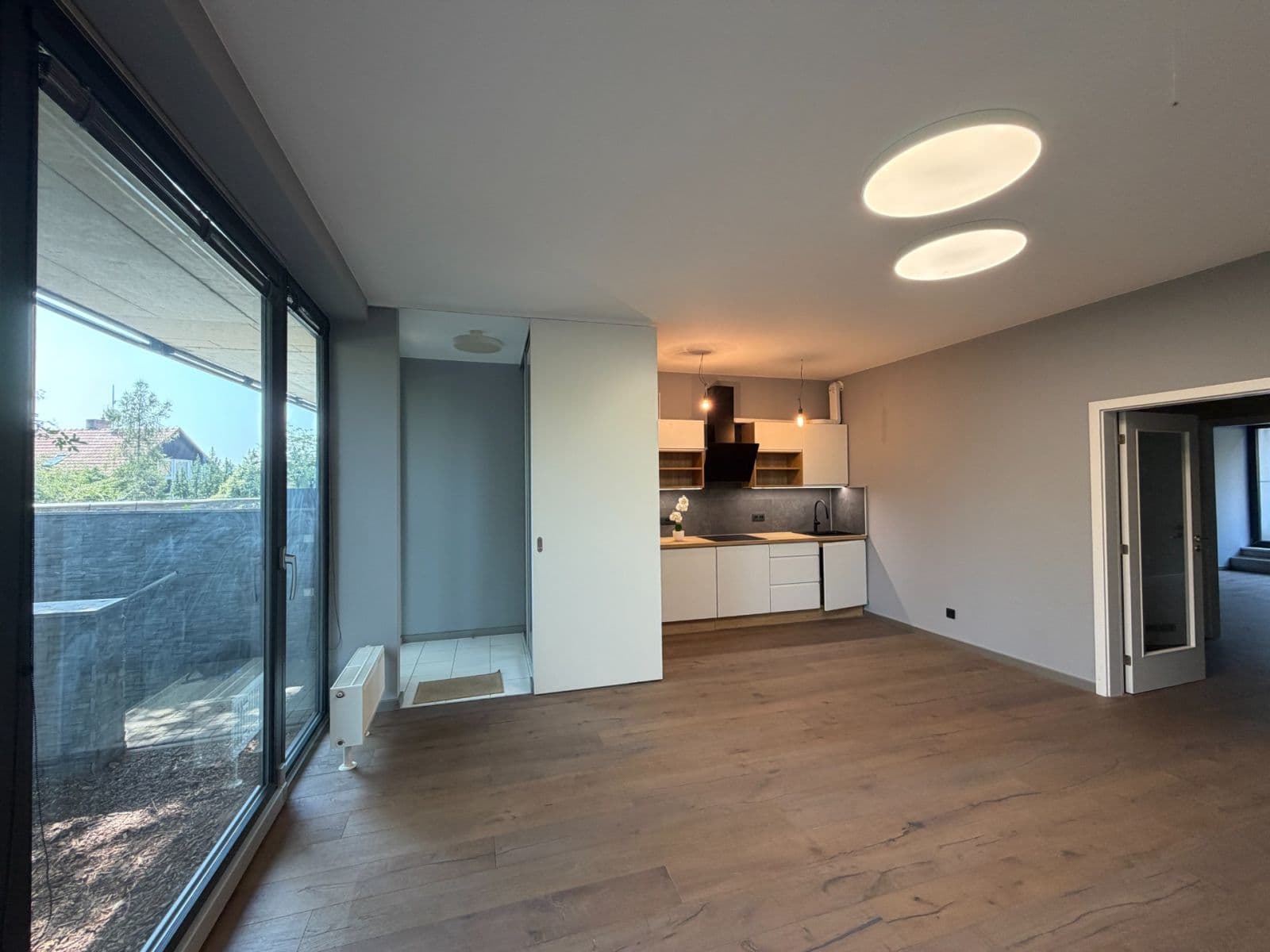 Prenájom bytu 3-izbový 65 m², Pod Průsekem, Praha, Praha Prenájom bytu 3-izbový 65 m², Pod Průsekem, Praha, Praha