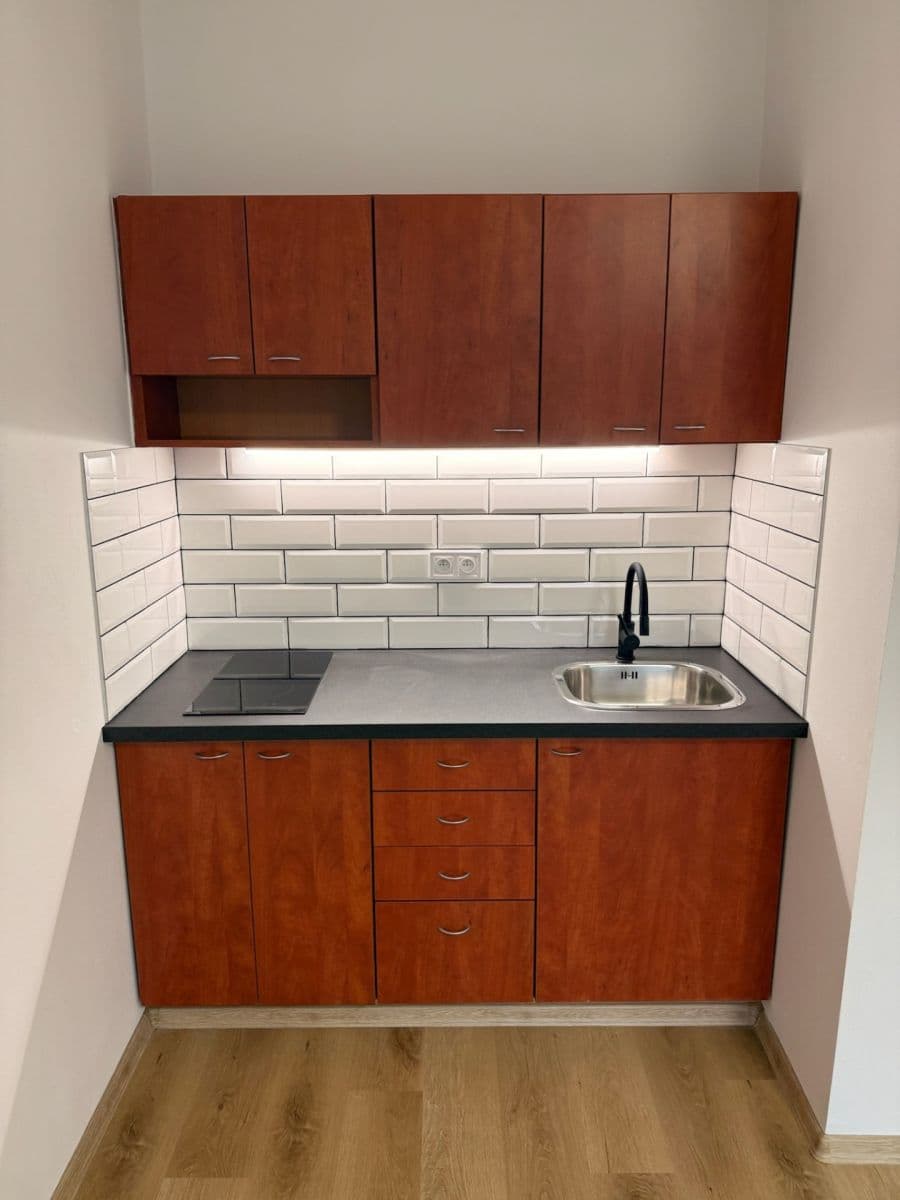 Prenájom bytu 2-izbový 41 m², Havlíčkova, Česká Lípa, Liberecký kraj Prenájom bytu 2-izbový 41 m², Havlíčkova, Česká Lípa, Liberecký kraj