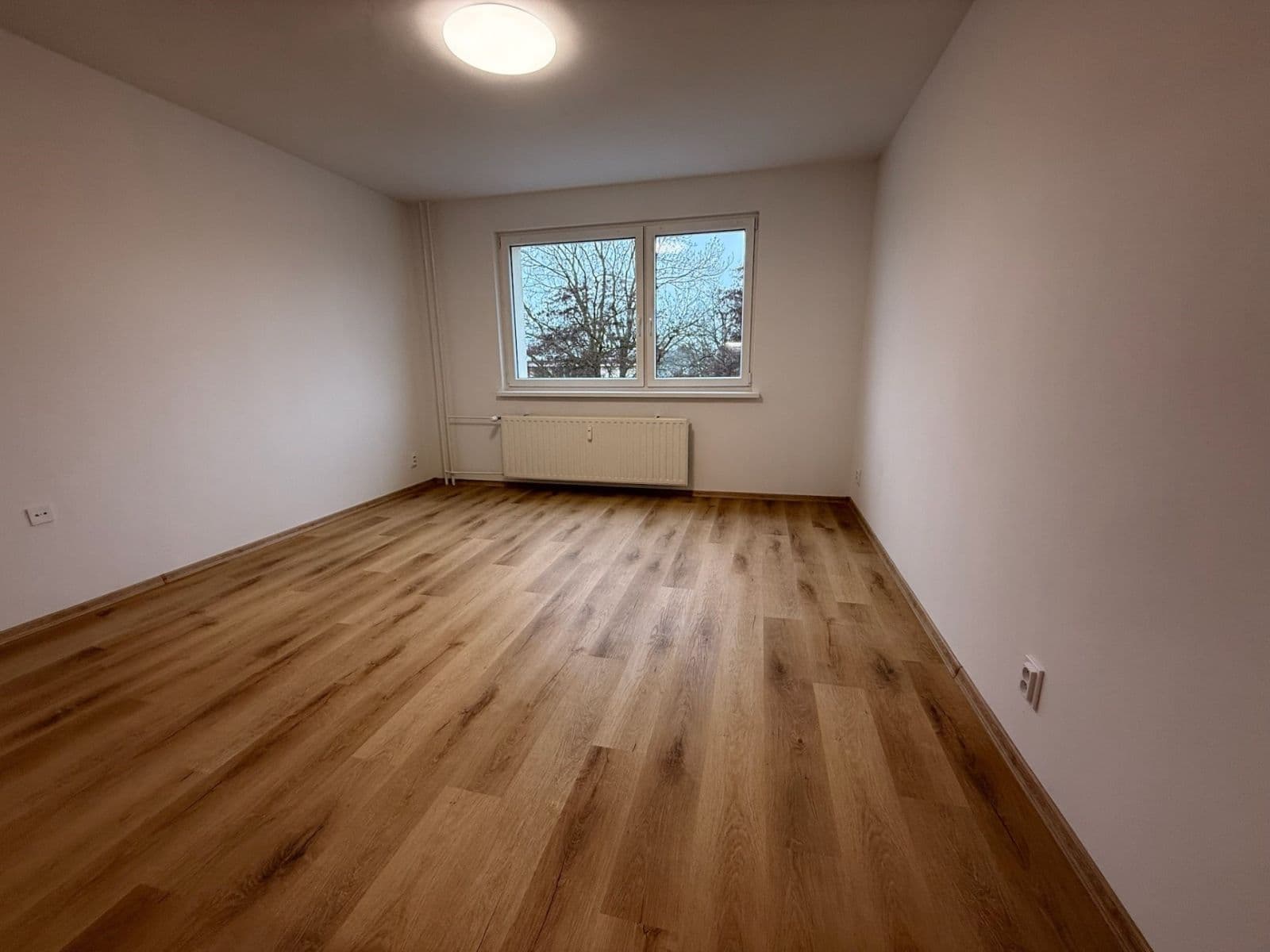 Prenájom bytu 2-izbový 41 m², Havlíčkova, Česká Lípa, Liberecký kraj Prenájom bytu 2-izbový 41 m², Havlíčkova, Česká Lípa, Liberecký kraj