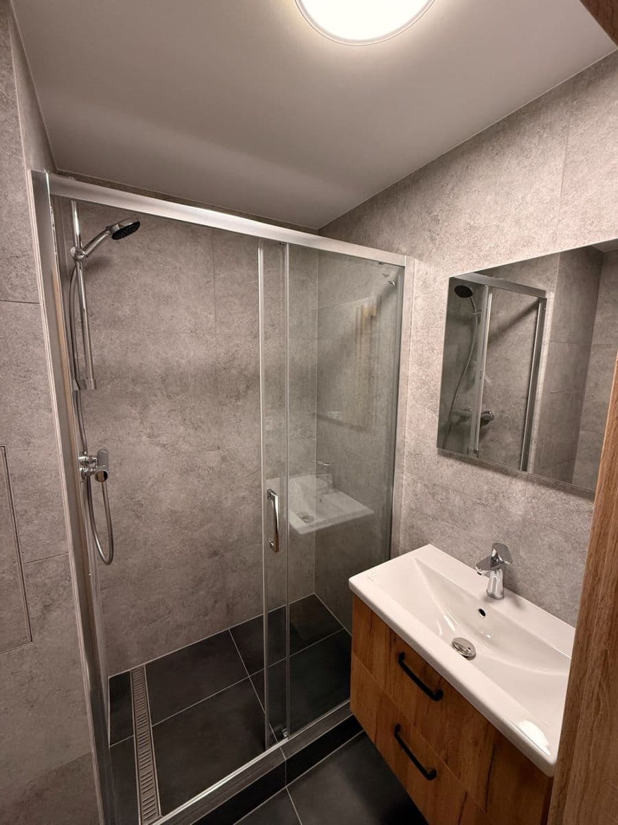 Prenájom bytu 2-izbový 41 m², Havlíčkova, Česká Lípa, Liberecký kraj Prenájom bytu 2-izbový 41 m², Havlíčkova, Česká Lípa, Liberecký kraj
