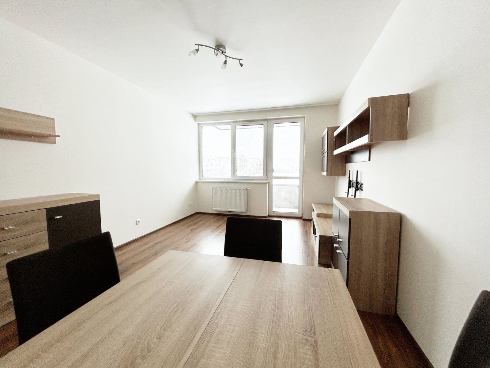 Prenájom bytu 3-izbový 67 m², U Hostavického potoka, Praha, Praha Prenájom bytu 3-izbový 67 m², U Hostavického potoka, Praha, Praha