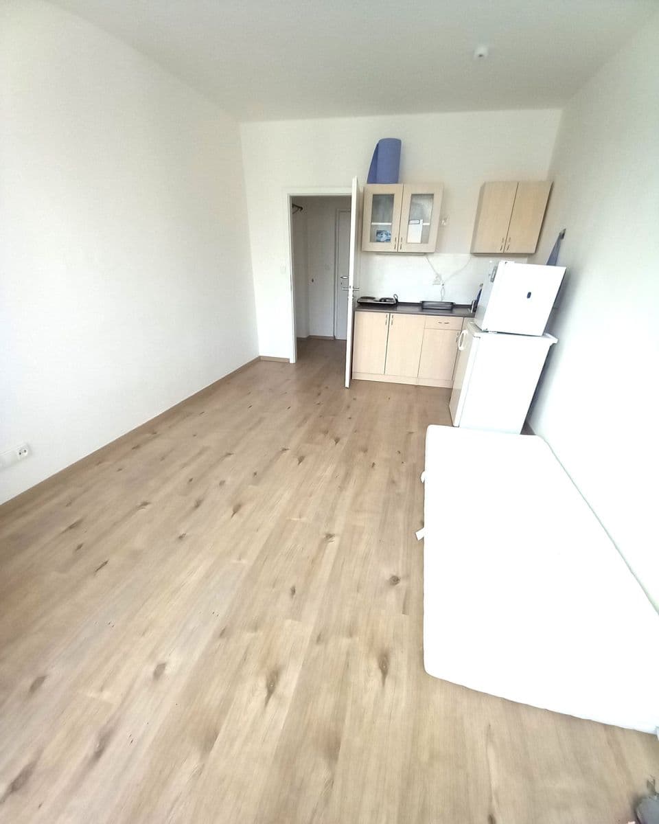 Prenájom bytu 1-izbový 23 m², Hornoměcholupská, Praha, Praha Prenájom bytu 1-izbový 23 m², Hornoměcholupská, Praha, Praha